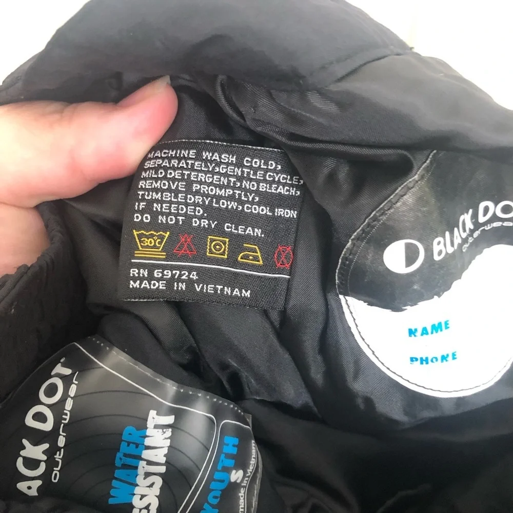 Black Dot Outerwear black dot